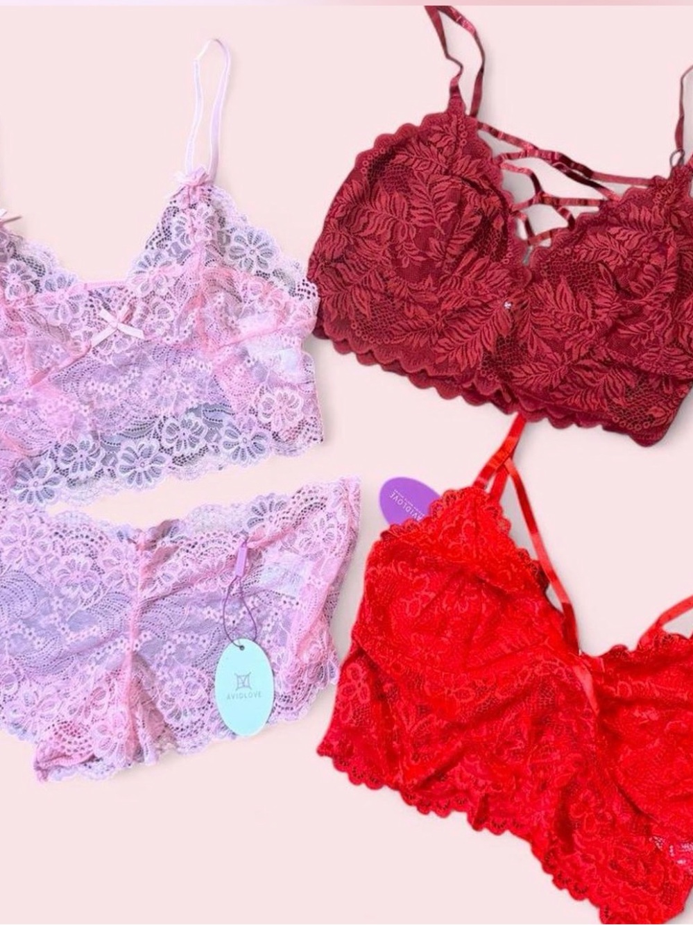 Avidlove 4 Piece Lingerie Bralette Bundle Sz M NWT Red and Pink Romantic Lace